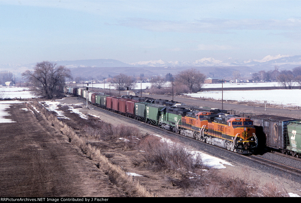 BNSF 1103